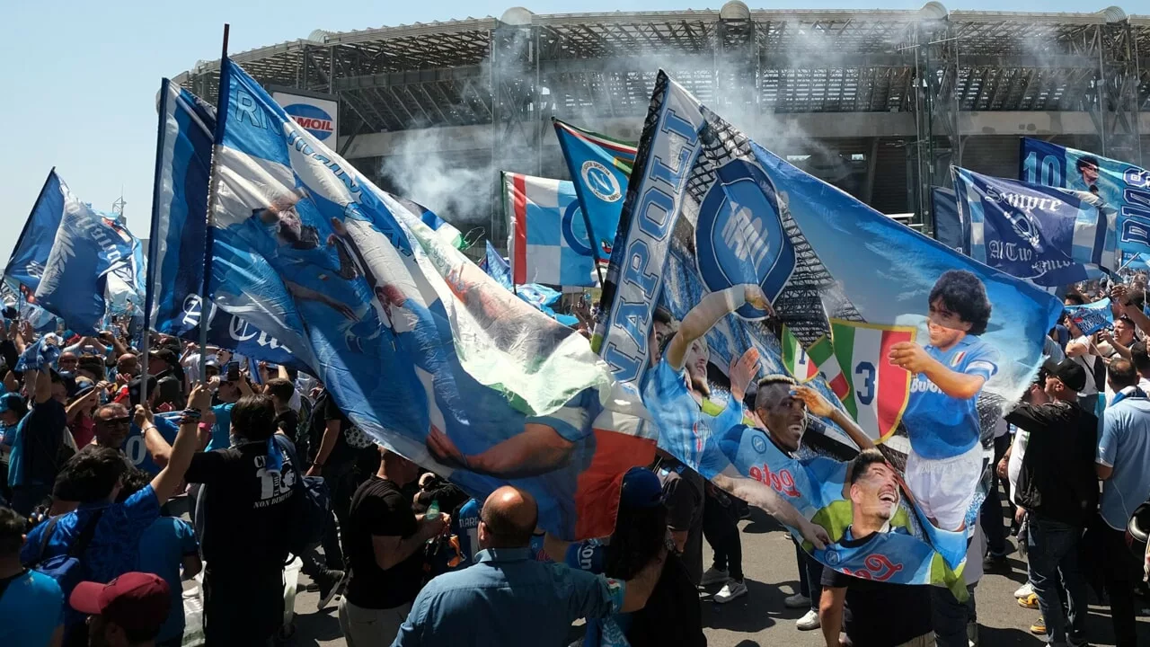 Napoli – Milan, ritrovato il cadavere di un tifoso napoletano all’interno dello stadio