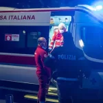 Un incidente fatale si è verificato oggi sulla SS 100, con la morte di due persone coinvolte in un grave scontro tra un camion e un'auto.