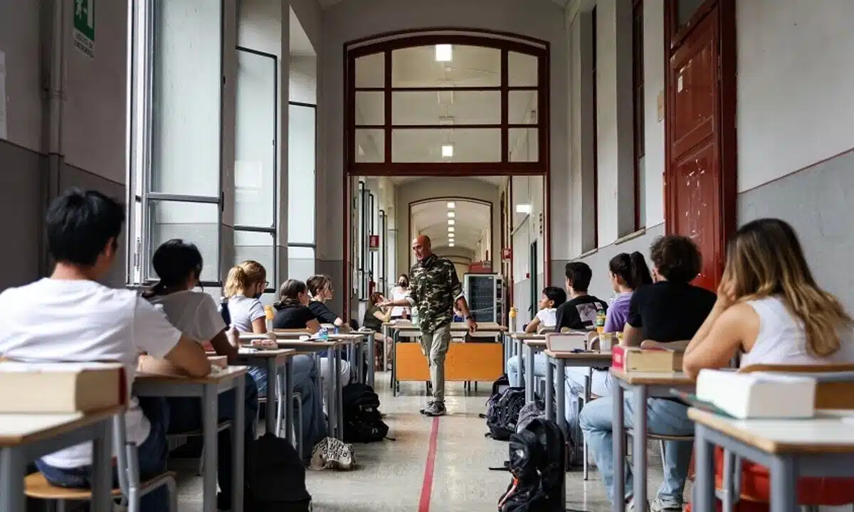 Studentessa ricorre al Tar per il voto della maturità troppo basso, i giudici dispongono ripetizione esami per tutta la classe ma la ragazza ottiene lo stesso voto