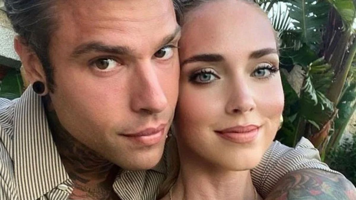 Fedez critica l'eccessiva attenzione mediatica sulla sua abitazione condivisa con Chiara Ferragni, indagata per truffa aggravata nel caso Balocco. Ferragni esprime fiducia nella magistratura, sottolineando di aver sempre agito in buona fede.