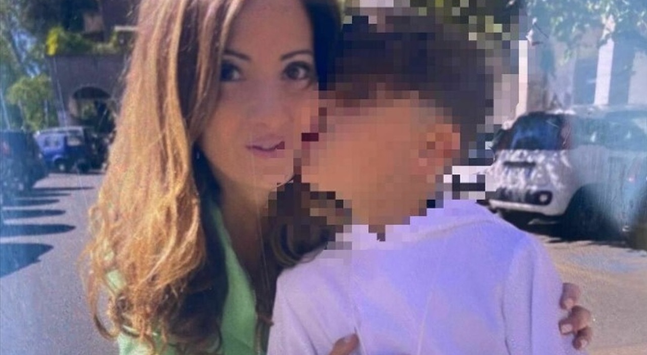 "Amore di mamma, sto tornando a casa". Pochi istanti prima di essere assassinata, Manuela Petrangeli aveva parlato al telefono con il suo figlio di nove anni.