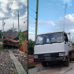 Scontro tra un treno regionale di Ferrovie del Sud-Est e un furgoncino bloccato sui binari nel Brindisino. Nessun ferito, ma linea ferroviaria sospesa temporaneamente.